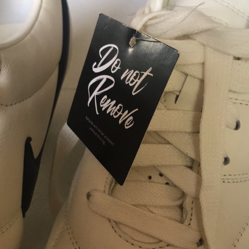 Comme des Garcons black and white Nike Sneakers NEW - Picture 6 of 10